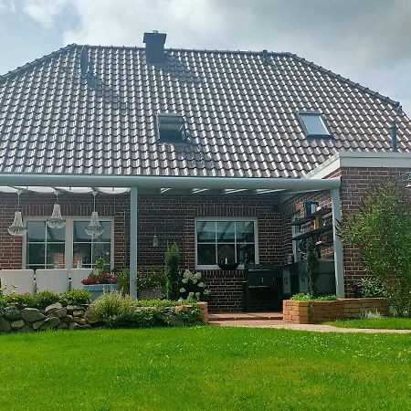 Luana'S White Cottage Surwold Bagian luar foto